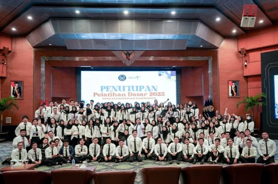Kemenpar Tuntaskan Pelatihan Dasar CPNS 2025: Cetak ASN Profesional dan Berdaya Saing Global