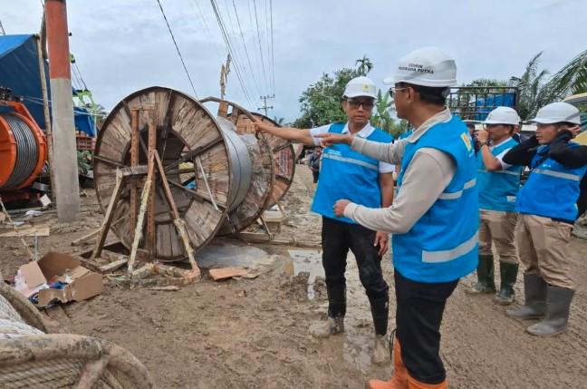 PLN Pulihkan Jaringan Listrik Aceh, Interkoneksi Sumatra–Aceh Kembali Terhubung