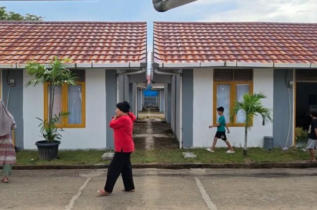 Warga Terdampak Banjir Bandang di Padang Mulai Tempati Hunian Sementara di Kampung Nelayan