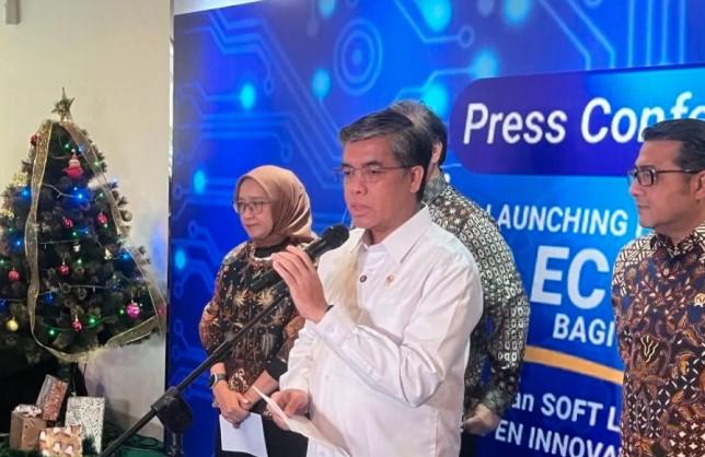 Menaker Imbau Perusahaan Terapkan Work From Anywhere 29–31 Desember Demi Dukung Mobilitas Libur Akhir Tahun