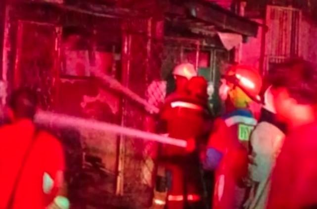 Polisi Selidiki Kebakaran Rumah dan Gudang Aksesoris di Penjaringan yang Tewaskan Lima Orang