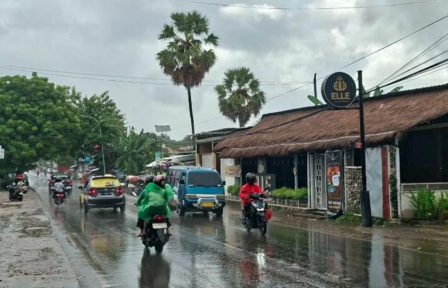 BMKG: Mayoritas Kota Besar di Indonesia Berpotensi Diguyur Hujan Ringan hingga Sedang Hari Ini