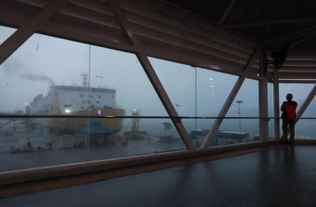 Antrean 7 Km di Pelabuhan Merak, ASDP Ungkap Penyebab Lonjakan dan Strategi Atasi Kepadatan