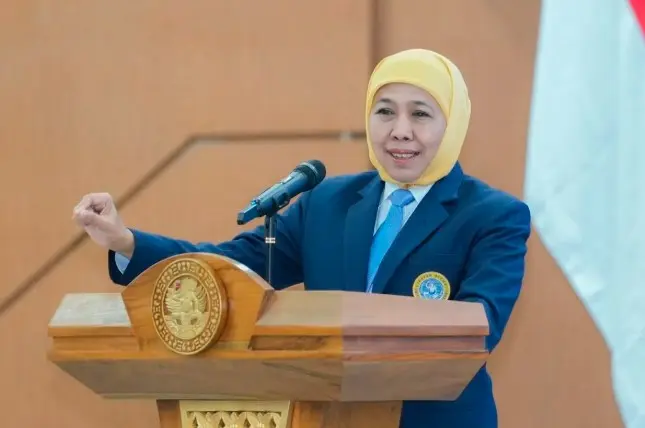 Khofifah Dorong IKA Unair Jadi Orkestrator Kolaborasi Akademisi, Pemerintah, dan Dunia Usaha
