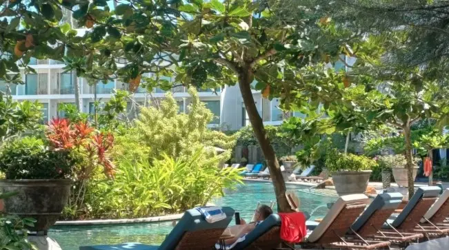 Gubernur Kepri Terbitkan Surat Edaran Mitigasi Pariwisata Jelang Libur Natal 2025 dan Tahun Baru 2026