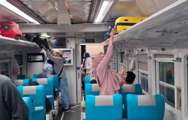 KAI Imbau Pelanggan Perhatikan Ketentuan Bagasi Selama Angkutan Natal 2025 dan Tahun Baru 2026