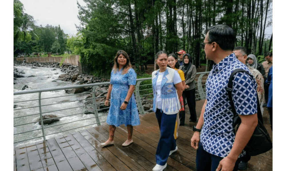 Wamenparekraf Minta Tempat Wisata Tambah Penunjuk Jalur Evakuasi demi Keamanan Pengunjung