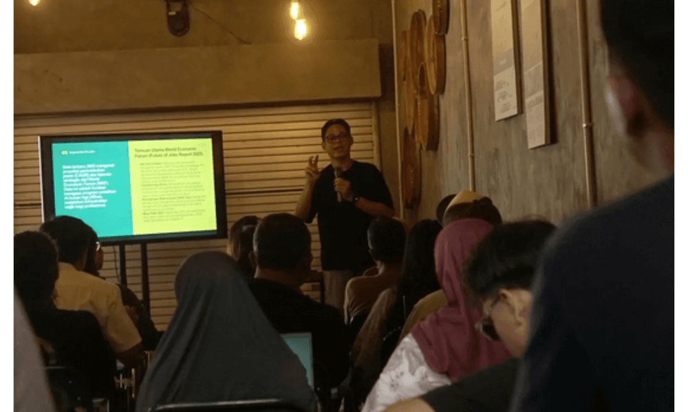 Workshop AI di Blitar Dorong UMKM dan Kreator Kuasai Teknologi, Fokus pada Efisiensi dan Perubahan Alur Kerja