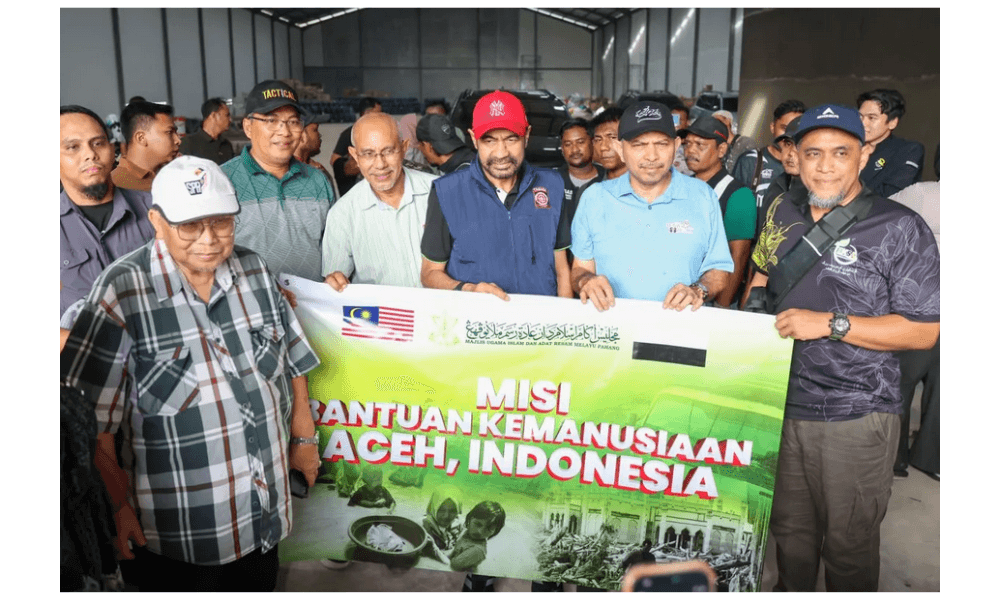 Gubernur Aceh Terima Bantuan Kemanusiaan dari Malaysia untuk Korban Banjir Bandang dan LongsorGubernur Aceh Terima Bantuan Ke