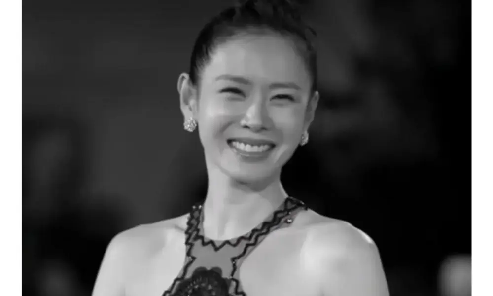 Hyun Bin dan Son Ye Jin Donasikan Rp2,3 Miliar untuk Bantu Pasien Kurang Mampu di Korea Selatan