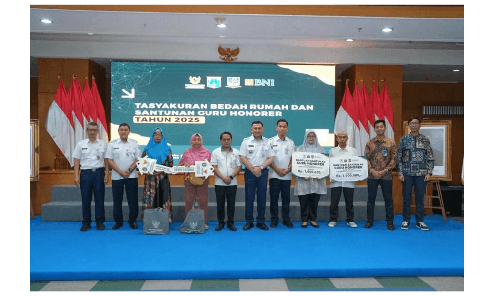 Baznas Jakarta Utara Bedah 35 Rumah dan Beri Santunan untuk 600 Guru Honorer Sepanjang 2025