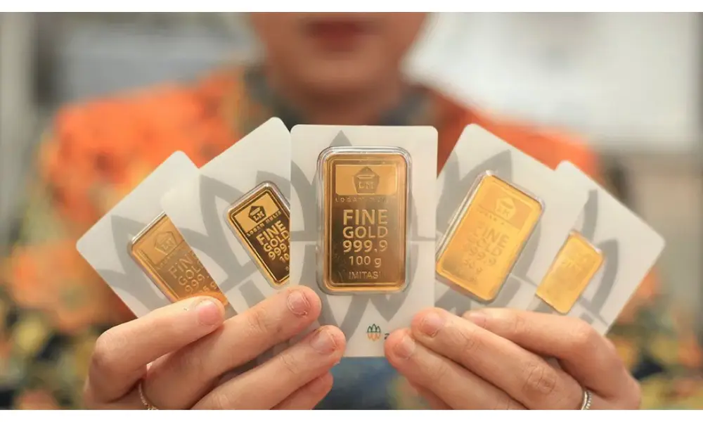 Harga Emas Antam Turun ke Rp2,48 Juta per Gram pada Sabtu, Buyback Juga Terkoreksi