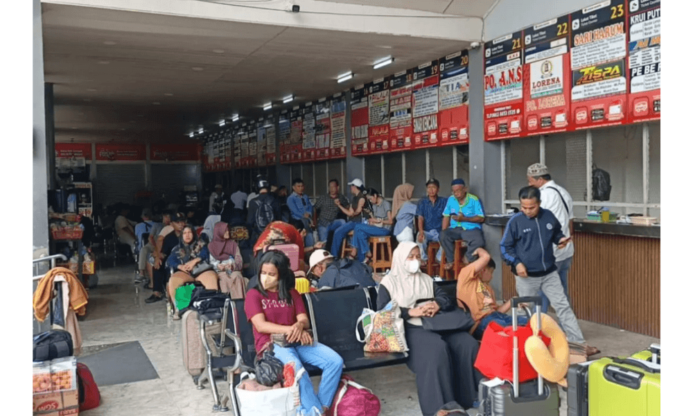 Puncak Arus Balik Libur Nataru di Terminal Kalideres Diprediksi Berlangsung hingga 5 Januari 2026