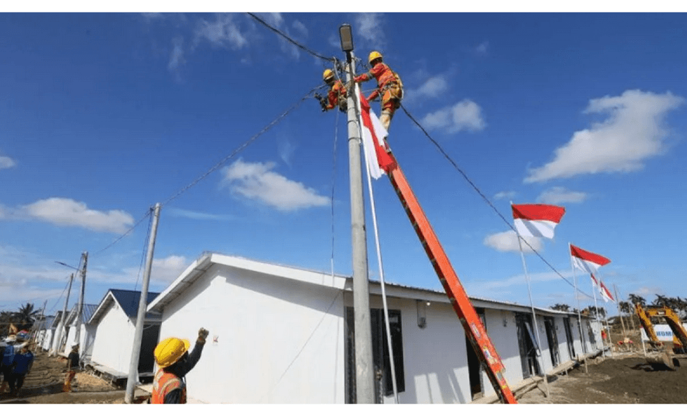 PLN Pastikan Listrik Aman untuk 15 Ribu Unit Huntara di Lokasi Bencana Longsor dan Banjir Sumatera