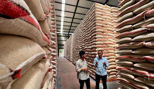 Indonesia Capai Swasembada Beras, Stok Tertinggi Sepanjang Sejarah Tanpa Impor di 2025