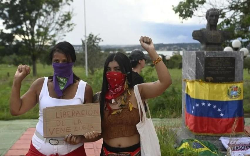 Ratusan Warga Brasil Demo di Rio, Kecam Serangan Amerika Serikat ke Venezuela