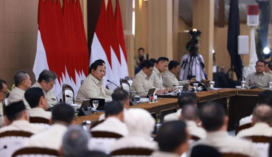 Retret Kabinet di Hambalang Jadi Langkah Strategis Prabowo untuk Solidkan Pemerintahan dan Evaluasi Capaian Nasional
