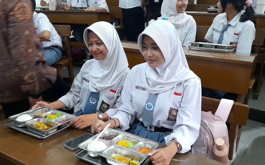 BGN Siap Tutup Dapur Makan Bergizi Gratis yang Tak Sesuai Standar, Targetkan Nol Insiden Keamanan Pangan 2026