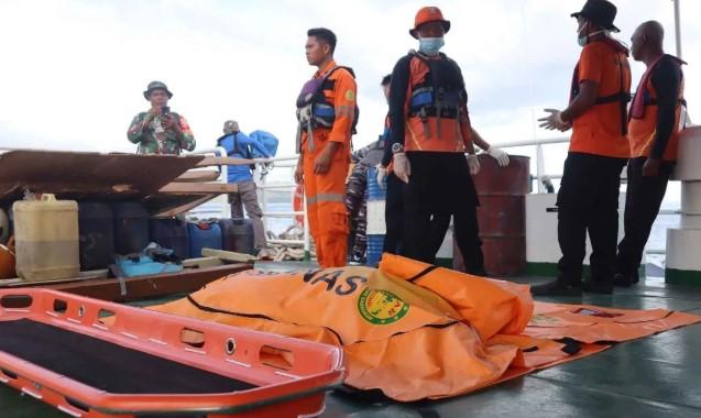Rangkuman Humaniora: Penemuan Korban KM Putri Sakinah hingga Tanggap Darurat Banjir Bandang