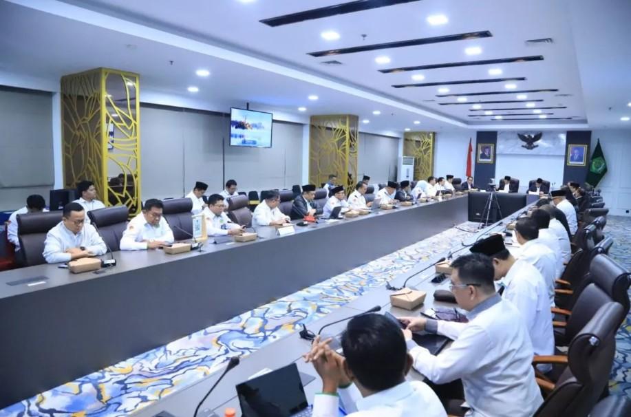 Menag Ingatkan Efisiensi Anggaran: Kurangi Perjalanan Dinas dan Maksimalkan Teknologi