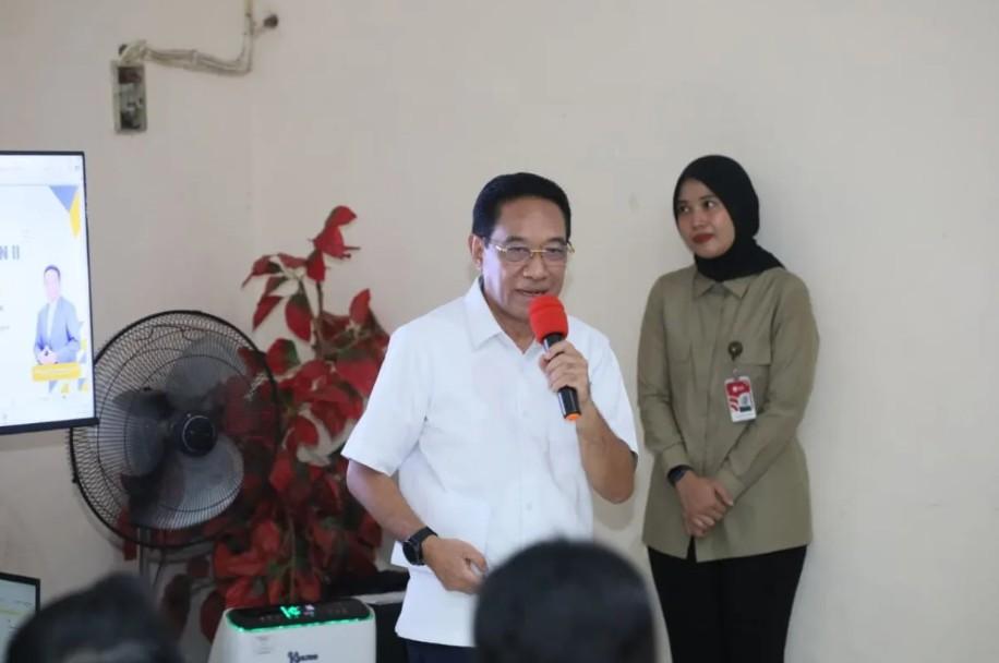 Pemerintah Pusat Salurkan 20 Unit Rontgen Portabel untuk Tangani TBC di Makassar
