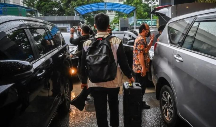 KPK Geledah Dua Direktorat DJP, Temukan Bukti Elektronik dan Uang Terkait Dugaan Suap Pajak