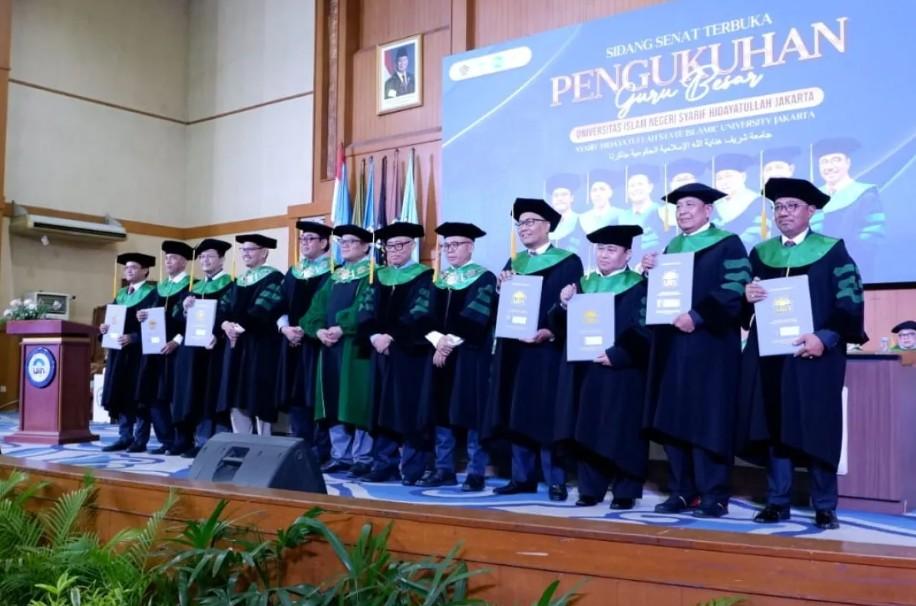 UIN Jakarta Kukuhkan 7 Guru Besar Baru, Rektor Tekankan Integritas dan Pengabdian Ilmu