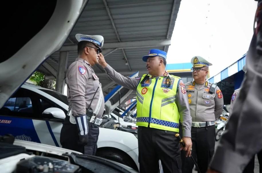 Kakorlantas Tinjau Kesiapan Operasi Ketupat 2026 di PJR Cikampek, Fokus pada Keamanan Arus Mudik