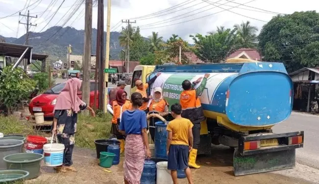 Baznas Salurkan 186.000 Liter Air Bersih untuk Korban Bencana di Tapanuli Tengah