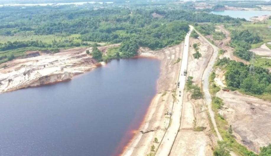 Lubang Tambang Membahayakan Jalur Poros Samarinda, ESDM Kaltim Desak Perusahaan Segera Tutup Lokasi