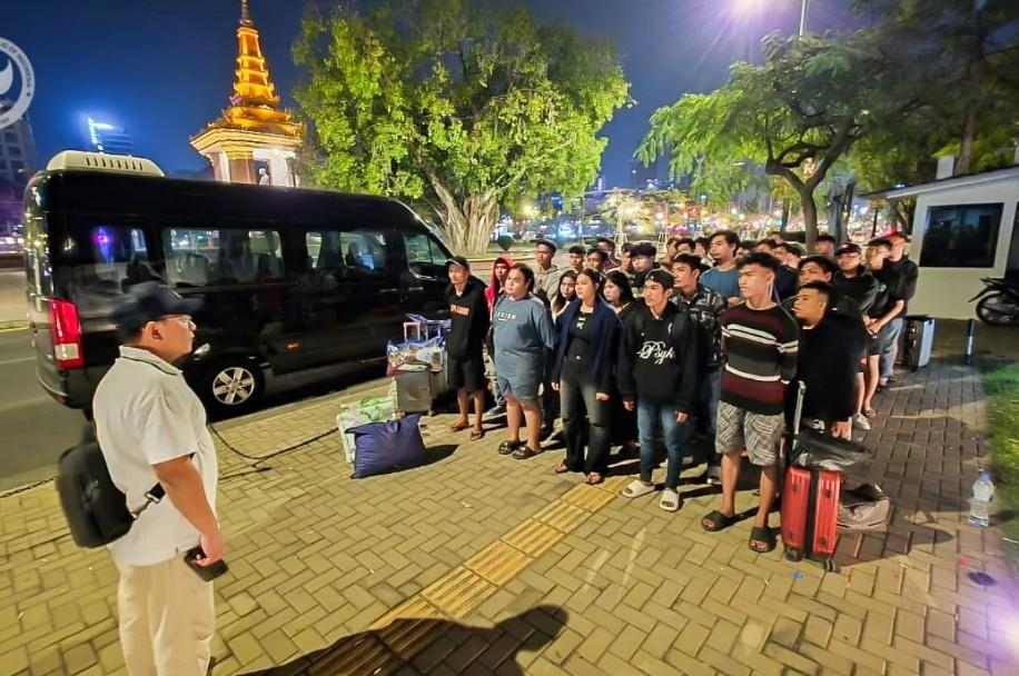 WNI Korban Sindikat Penipuan Daring di Kamboja Terus Berdatangan ke KBRI Phnom Penh, Jumlah Capai 911 Orang
