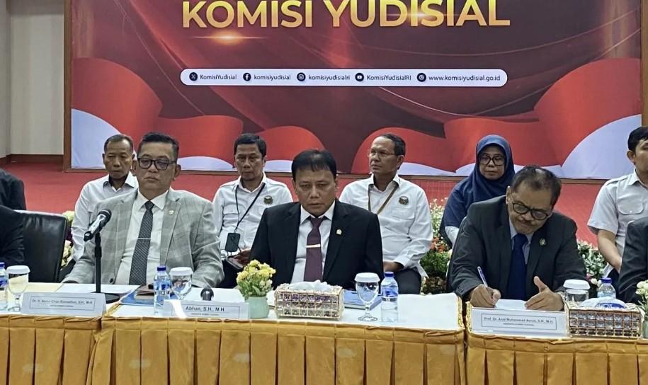 Hakim Ad Hoc di Samarinda Diperiksa Komisi Yudisial Usai Walkout Saat Sidang Korupsi