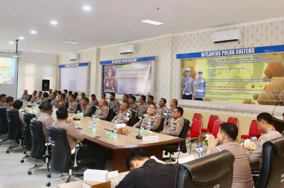 Polri Distribusikan ETLE Handheld ke Polda Sulteng, Dorong Penegakan Hukum Lalu Lintas Digital