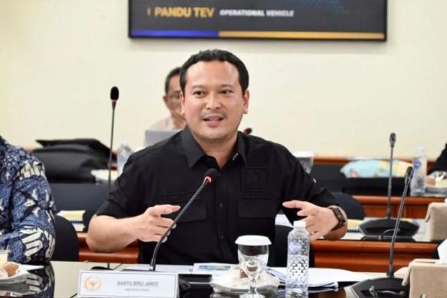 DPR Nilai Pemanfaatan Generative Artificial Intelligence Jadi Kebutuhan Strategis Pariwisata Nasional