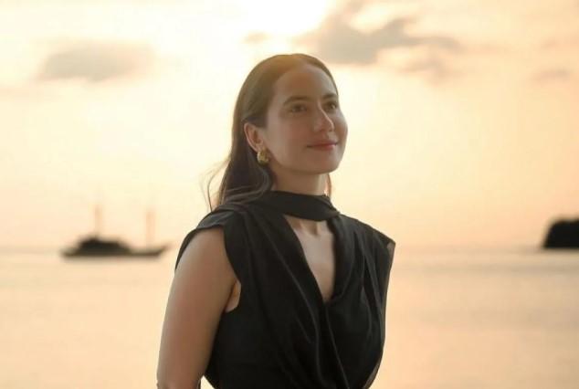 Pevita Pearce Beri Isyarat Kembali di Sekuel 5cm: Revolusi Hati, Unggah Naskah di Instagram