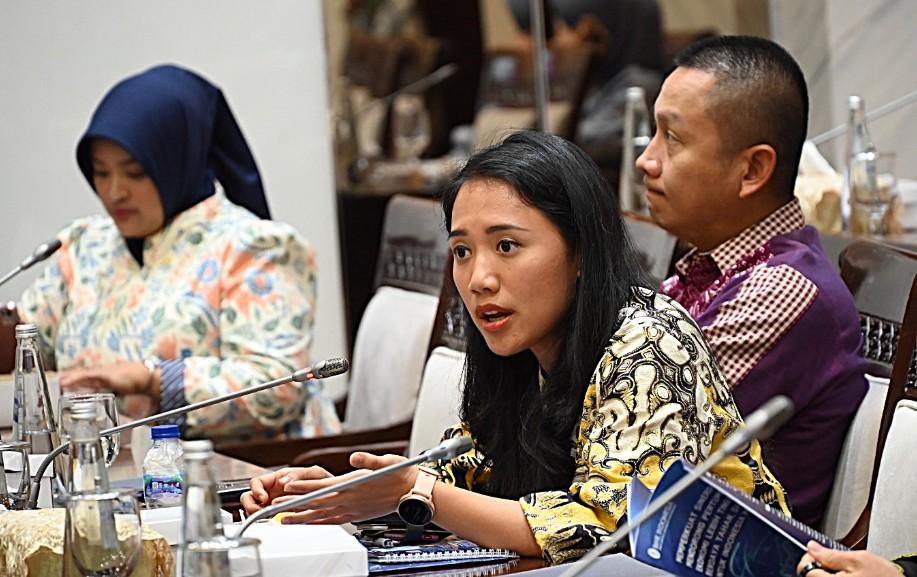 DPR Desak Percepatan Pelaporan Penipuan Keuangan, OJK Diminta Gencarkan Edukasi Masyarakat