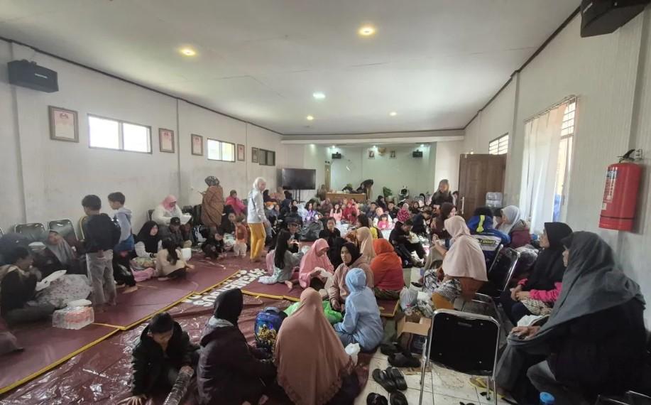 Wakil Bupati Bandung Barat Pastikan 23 Warga Selamat Longsor Direlokasi, 111 Jiwa Masih Dalam Pencarian