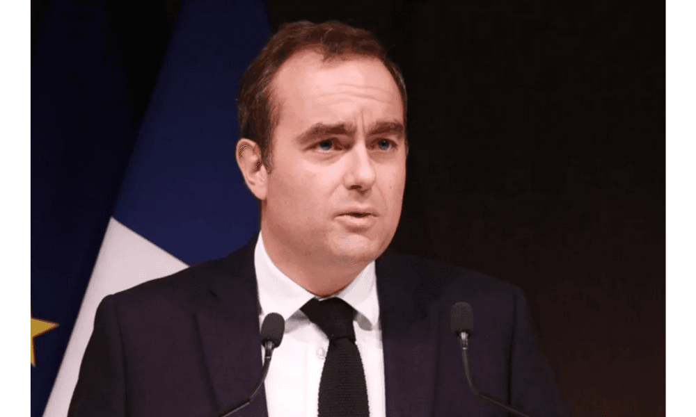 PM Prancis Rencanakan Rombak Kabinet Usai Anggaran 2026 Disetujui