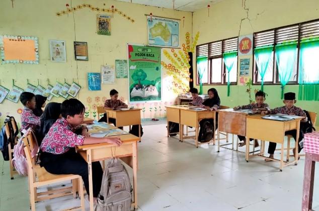 Kemendikdasmen Salurkan Dana Pembersihan Sekolah untuk Percepat Pemulihan Pendidikan di Aceh