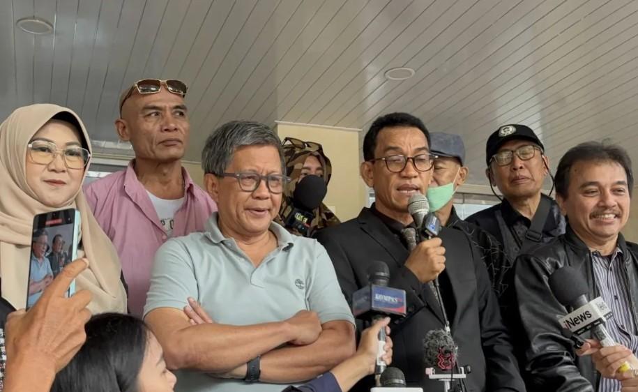 Rocky Gerung Tegaskan Penelitian Dokter Tifa Soal Ijazah Jokowi Sudah Sesuai Prosedur Akademis