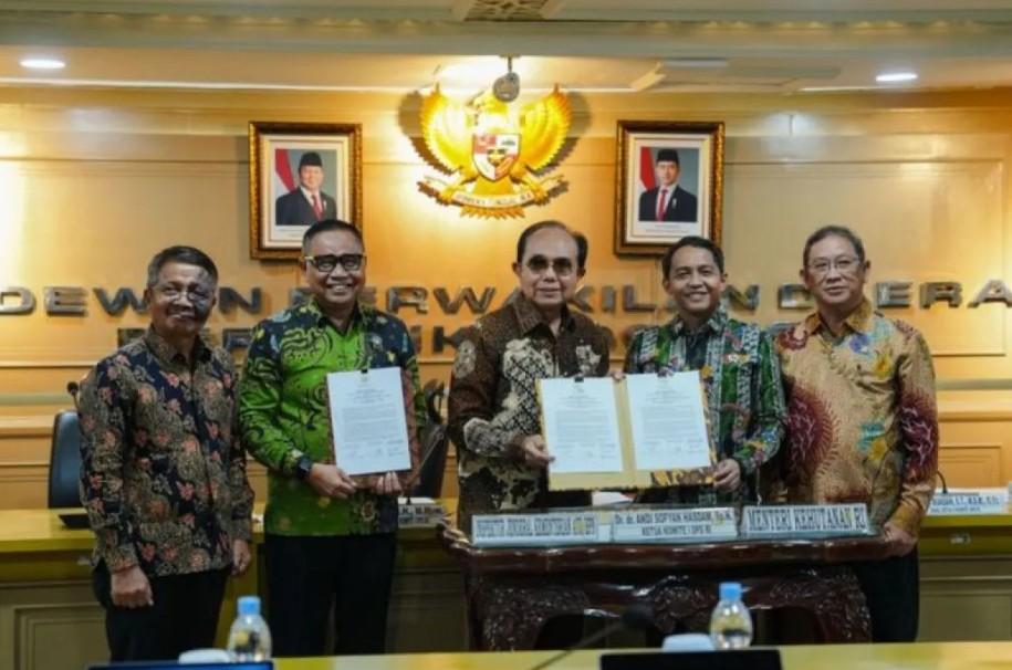 Menhut Tegaskan Integrasi Kawasan Hutan ke RTRW sebagai Langkah Strategis Atasi Konflik Agraria