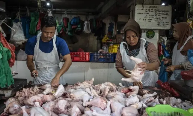 Harga Sejumlah Komoditas Pangan Turun pada Rabu Pagi, Bawang Merah hingga Ayam Ras Melemah