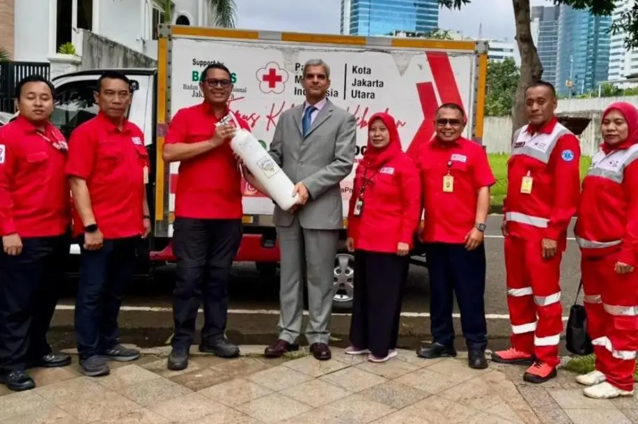 Kedubes Kuwait Sumbangkan 51 Tabung Oksigen ke Fasilitas Kesehatan di Indonesia sebagai Bentuk Dukungan Kemanusiaan