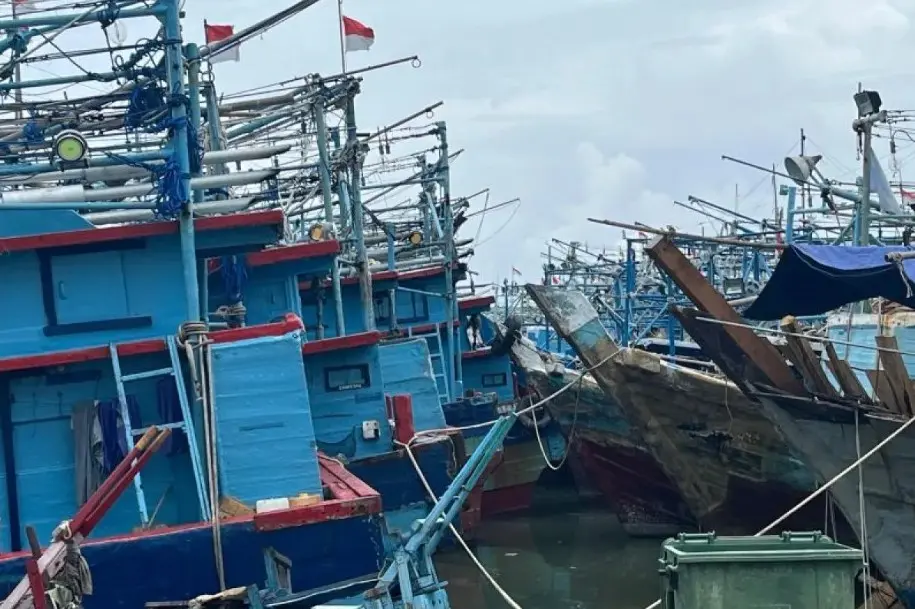 Ribuan Kapal Penuhi Dermaga Muara Angke, Nelayan Kesulitan Akses Laut dan Terkendala Cuaca