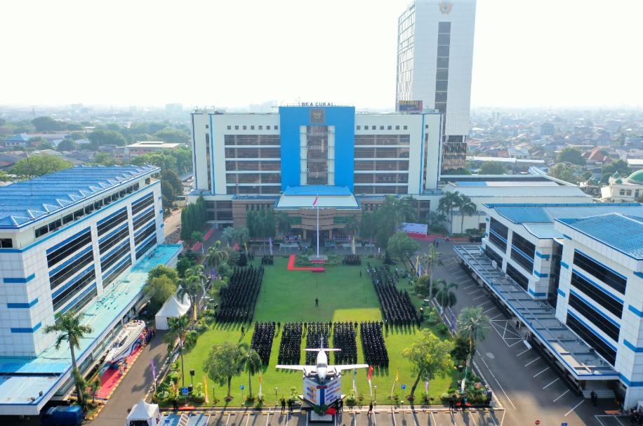 Kinerja Bea Cukai 2025 : Jaga Penerimaan, Lindungi Masyarakat, dan Perkuat Daya Saing Nasional