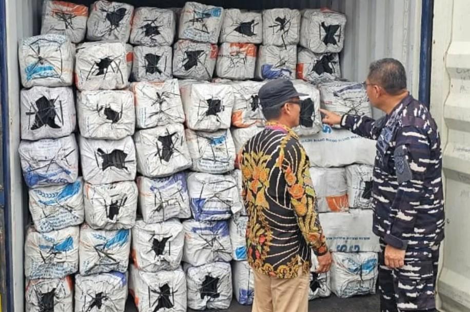 Penyelundupan 74 Ton Arang Bakau Digagalkan di Tanjung Priok, Kerugian Negara Capai Rp1,7 Miliar