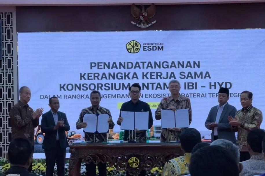 Konsorsium Antam–IBI–HYD Teken Kerja Sama Ekosistem Baterai Listrik Terintegrasi Senilai USD 6 Miliar