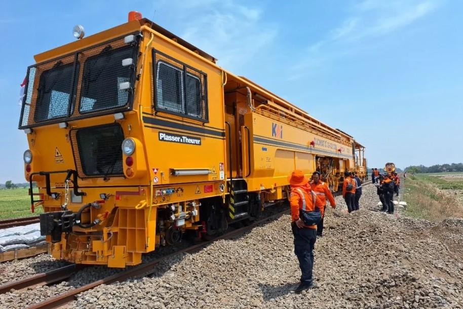 KAI Siagakan Ribuan Personel dan Sistem AMUS Hadapi Cuaca Ekstrem Akhir Januari 2026