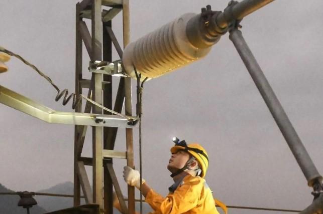 China Intensifkan Pemeliharaan Kereta Jelang Arus Mudik Imlek 2026