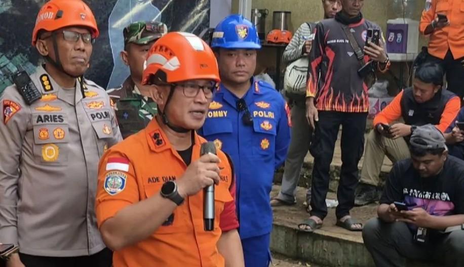 Hari Kedelapan Operasi, Tim SAR Temukan 10 Kantong Jenazah Korban Longsor di Cisarua